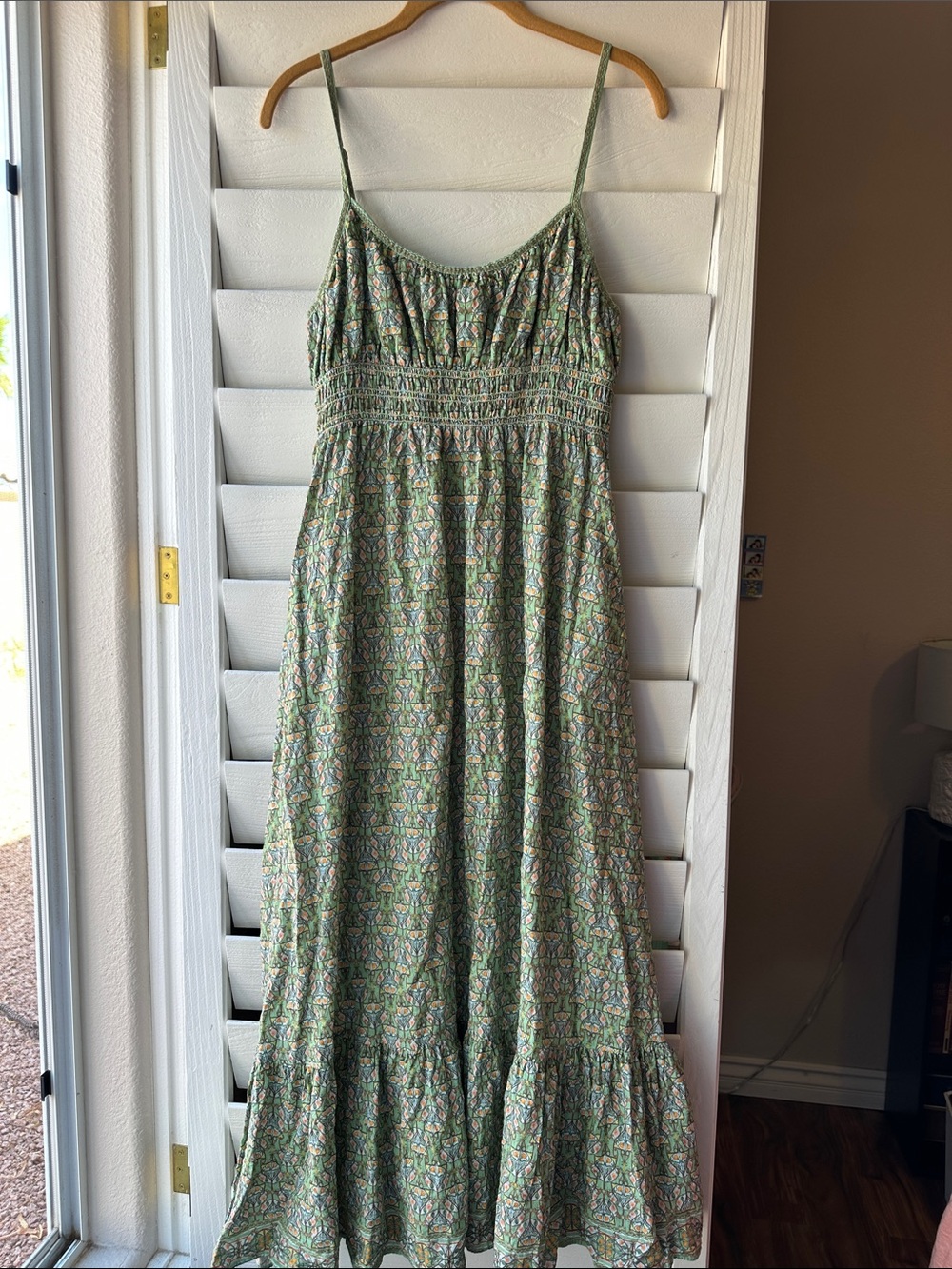 Max Studio London Floral Paisley Green Smocked Tier Maxi Dress Medium